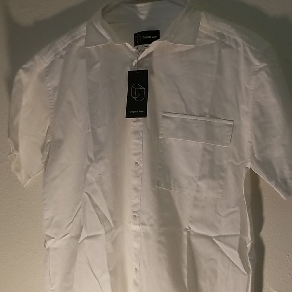 White button up original use short sleeve